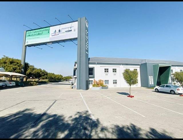 BUSINESS PROPERTY TO RENT IN HALFWAY GARDENS